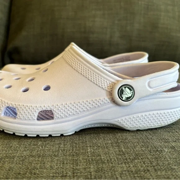 Light Purple Crocs with Strap - Picture 2 of 6